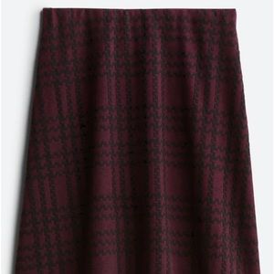 Margaret M stretch skirt